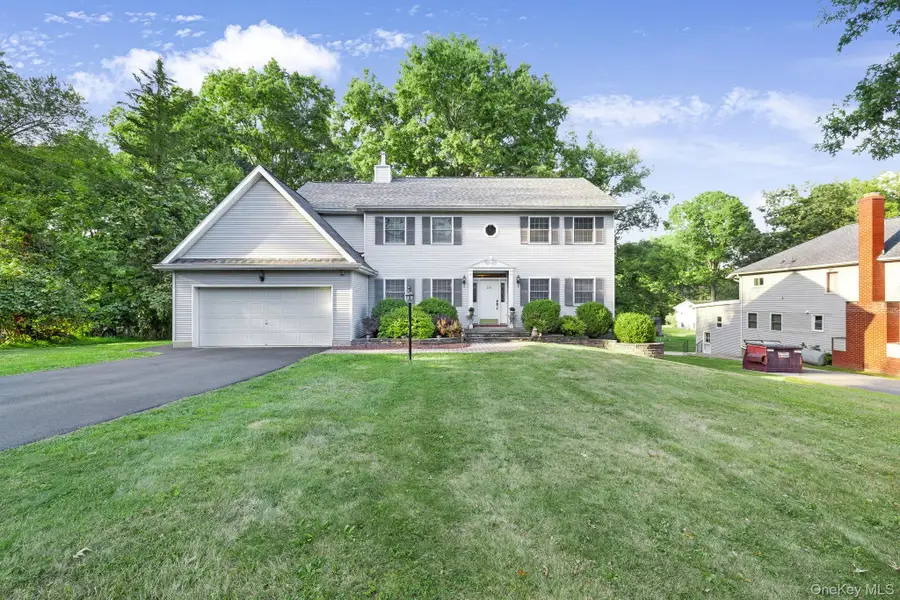 24 Hillcrest Drive, Salisbury Mills, NY 12577 - Image #2