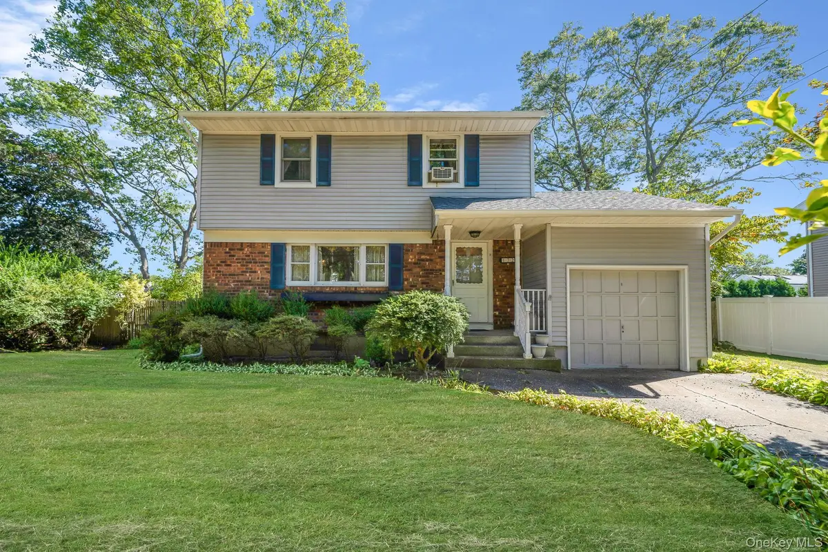 172 Norwood Avenue, Port Jefferson Station, NY 11776 - Image #1