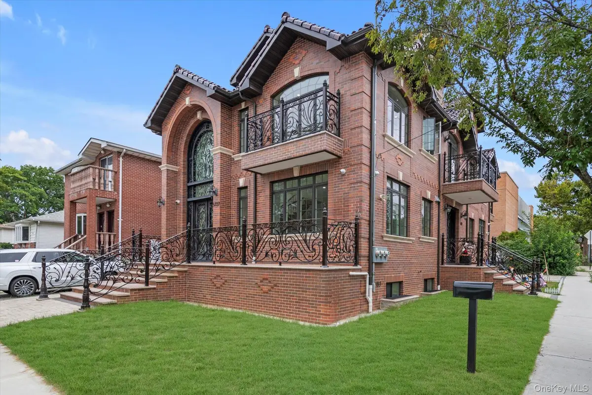 57-27 246th Place, Little Neck, NY 11362 - Image #1