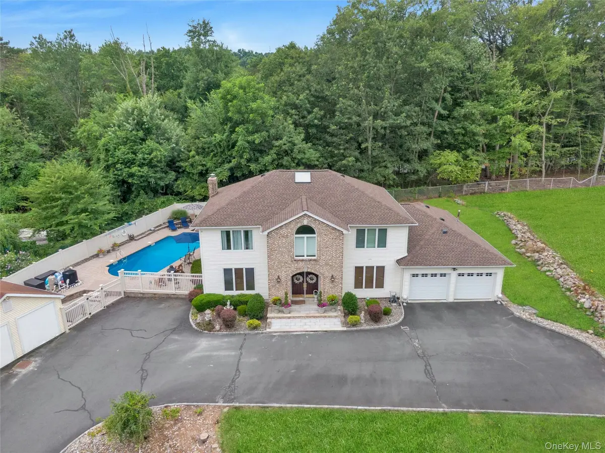 55 Burda Lane, New City, NY 10956 - Image #1