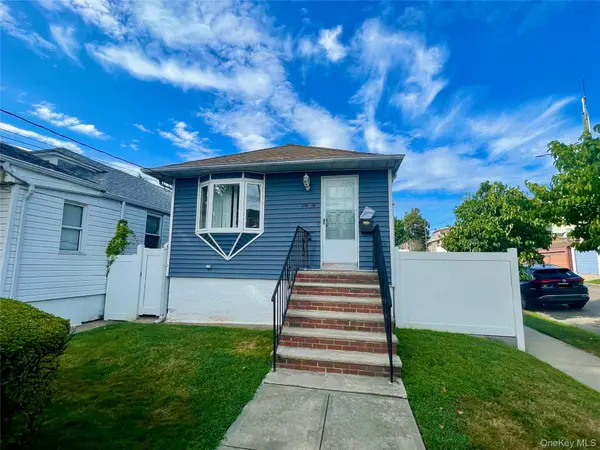 12419 6th Avenue, College Point, NY 11356