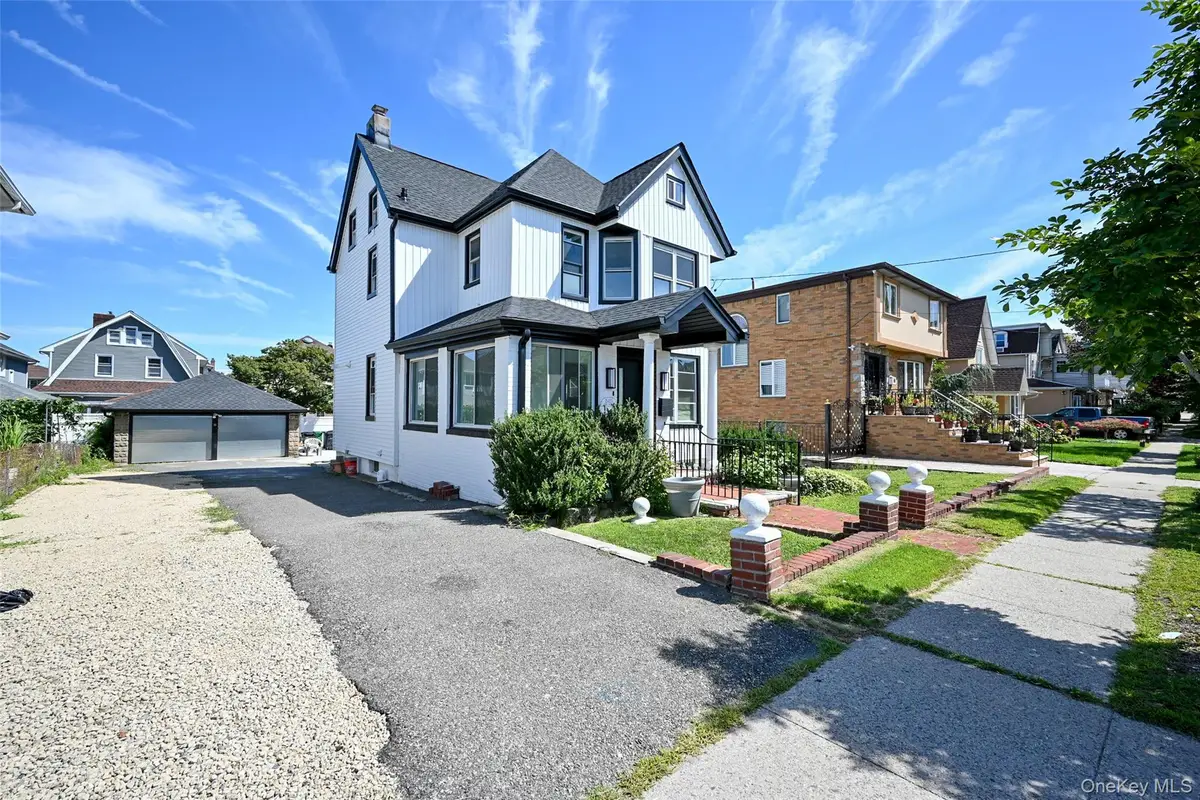 15425 13th Avenue, Whitestone, NY 11357 - Image #1