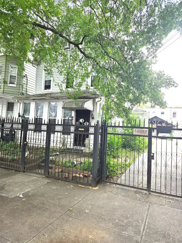 8616 90th Street, Woodhaven, NY 11421