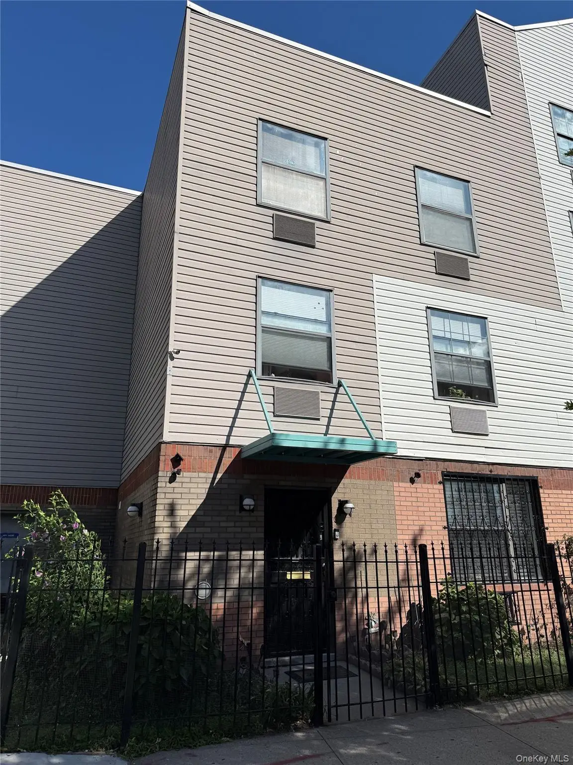 808 Brook Avenue #9B, Bronx, NY 10451 - Image #1