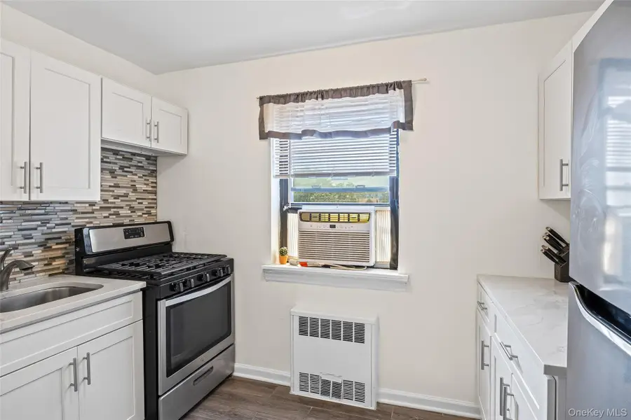 147-10 84th Road #4G, Briarwood, NY 11435 - Image #3