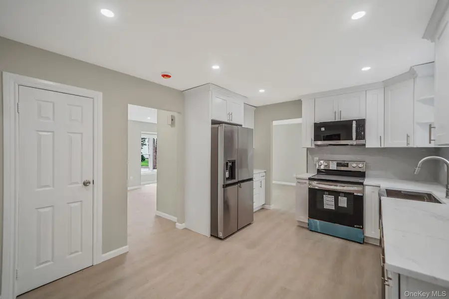 15 Bellaire Drive, Ridge, NY 11961 - Image #3