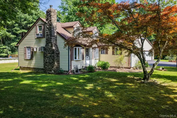 10 Old Dominion Road, Blooming Grove, NY 10914