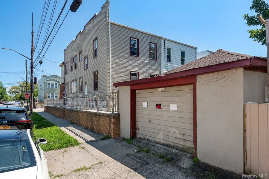 9302 202nd Street, Hollis, NY 11423 - #3