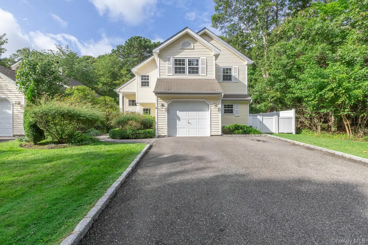 15 Cloister Lane, Middle Island, NY 11953 - Image #1