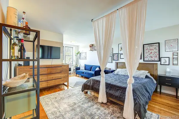 67-30 Dartmouth Street #6R, Forest Hills, NY 11375