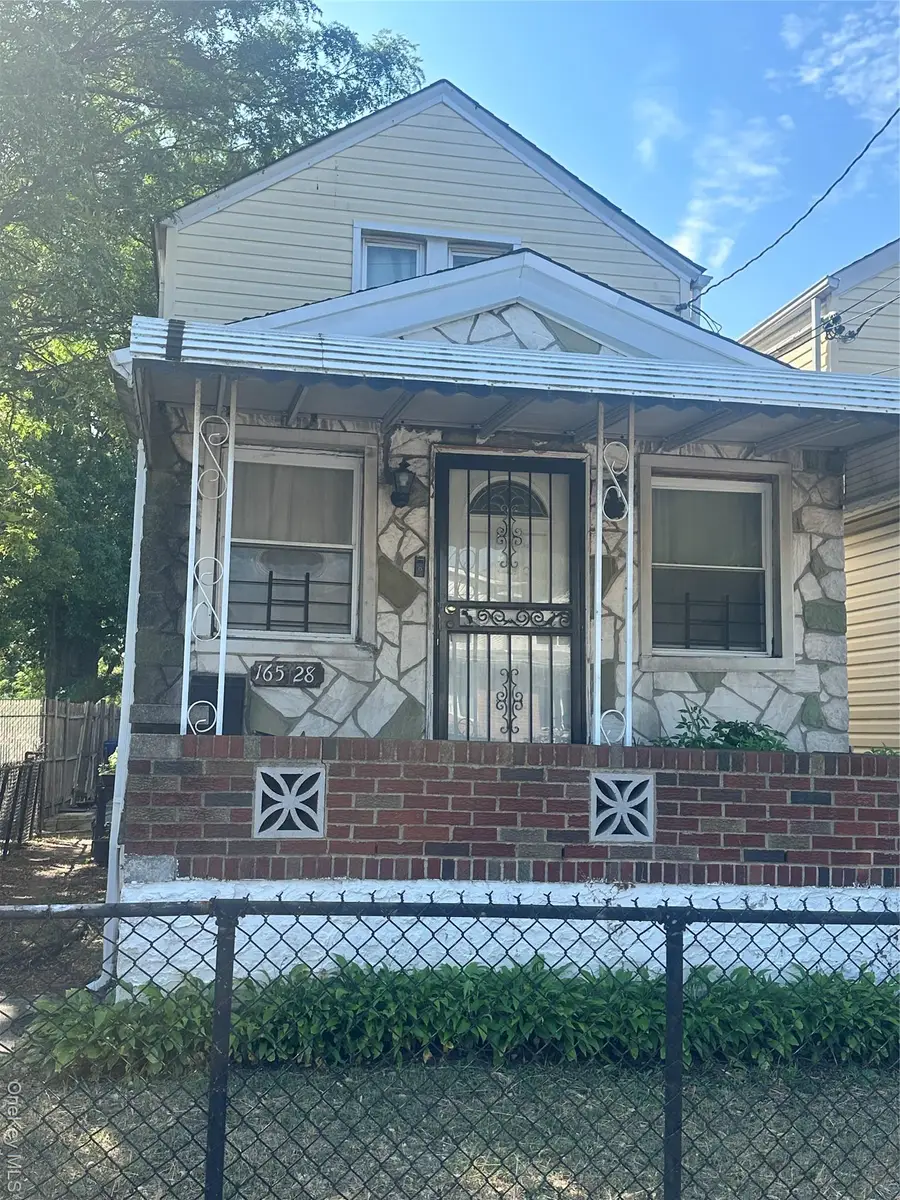 165-28 144 Avenue, Jamaica, NY 11432-4140 - Image #2