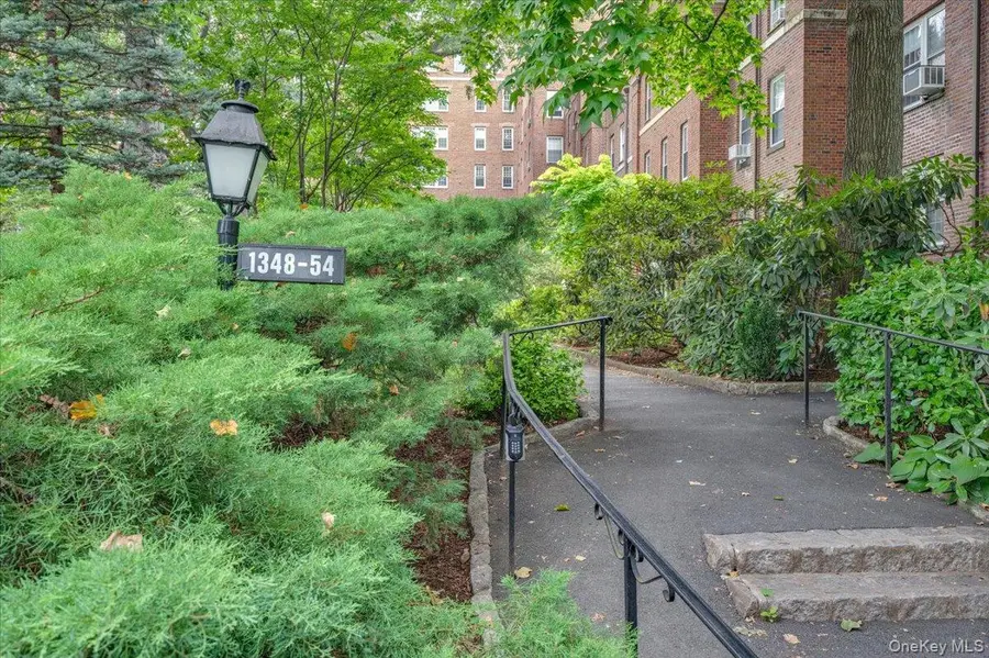 1352 Midland #3Q, Bronxville, NY 10708 - Image #2