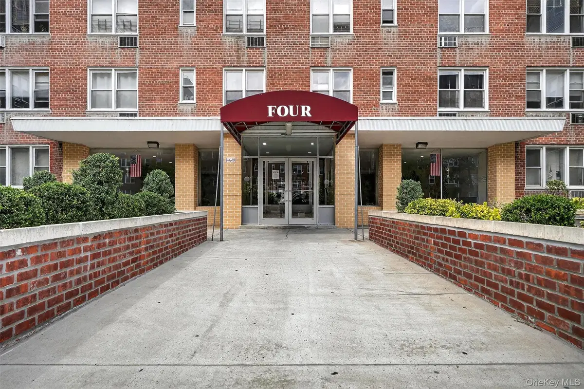 4 Sadore Lane #4U, Yonkers, NY 10710 - Image #1