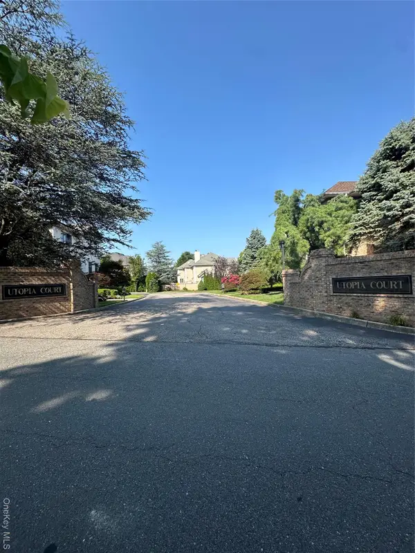 1 Utopia Court, Staten Island, NY 10304