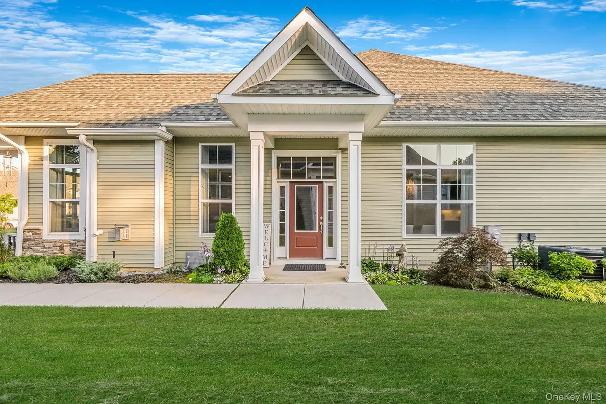 208 Belmont Circle, Yaphank, NY 11980 - Image #1