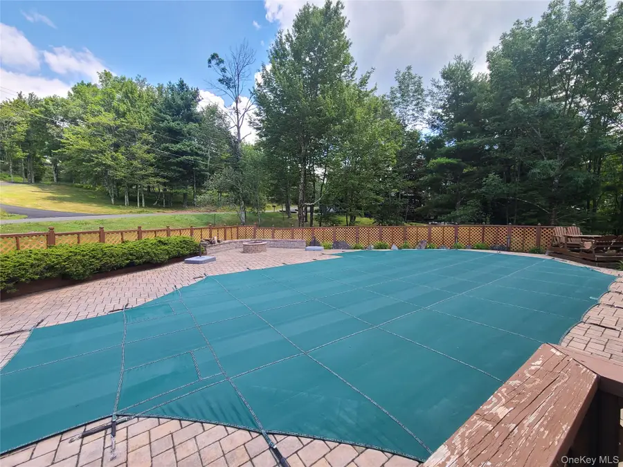 203 Skyline Drive, Woodbourne, NY 12788 - Image #3