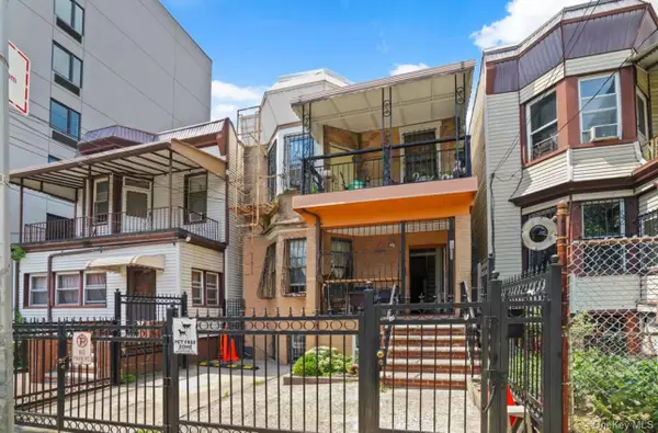 2077 Honeywell Avenue, Bronx, NY 10460