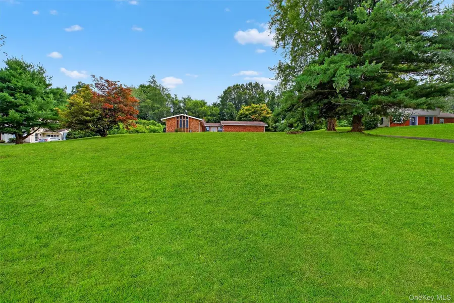 7 Penny Lane, Marlboro, NY 12542 - Image #2