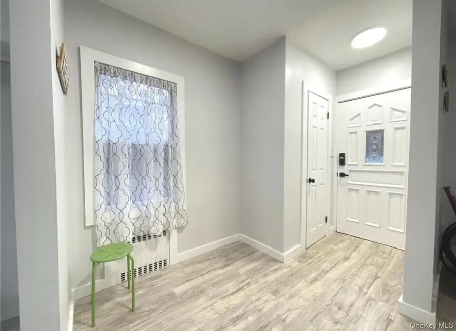 5 Juliette Road, Lakeview, NY 11552 - Image #2