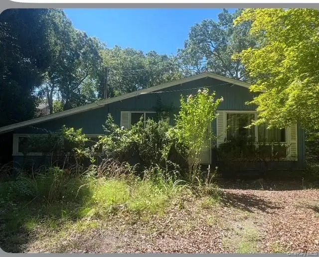 51 Shore Road, Hampton Bays, NY 11946 - Image #3