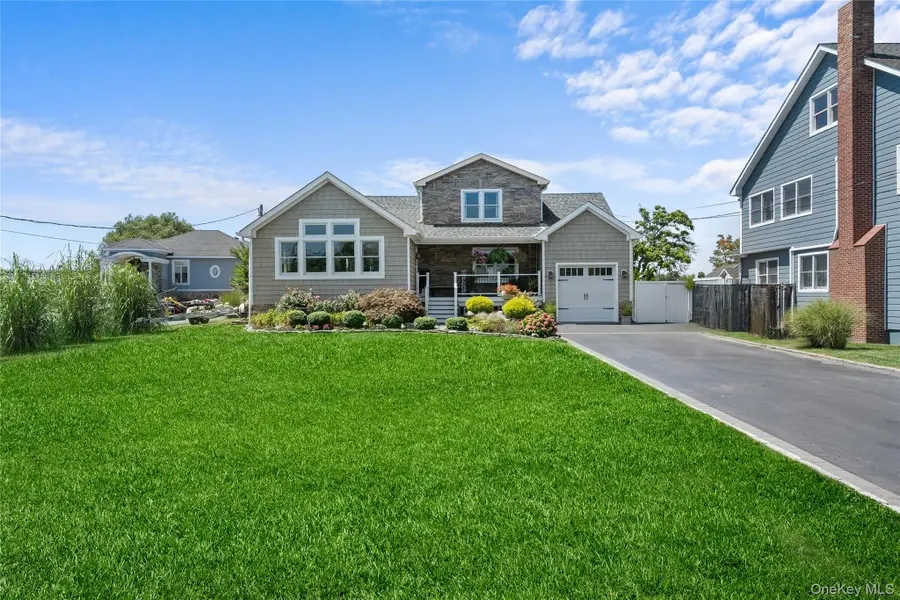 234 W Islip Road, West Islip, NY 11795 - Image #2