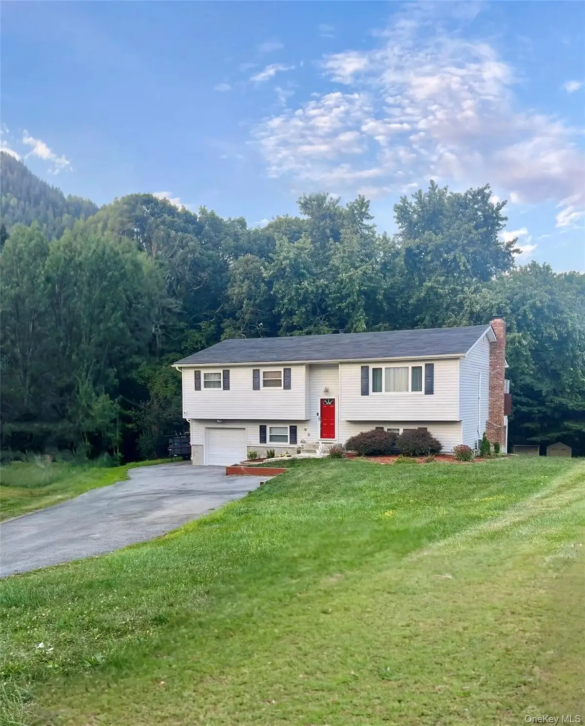 93 Rolling Meadows Road, Middletown, NY 10940 - Image #1