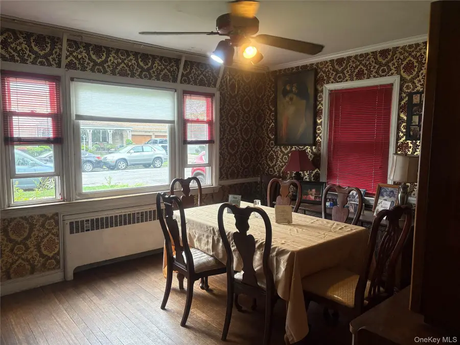 35 W Raymond Avenue, Roosevelt, NY 11575 - Image #2