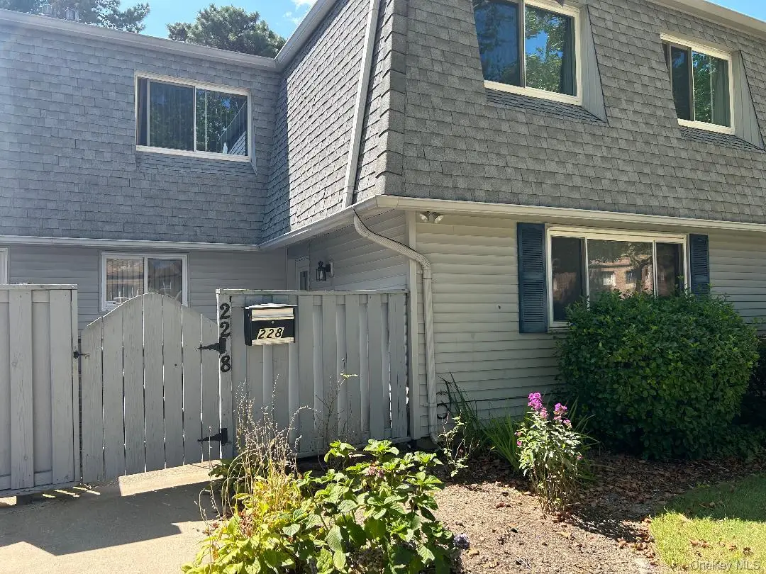 228 Feller Drive, Central Islip, NY 11722 - Image #1