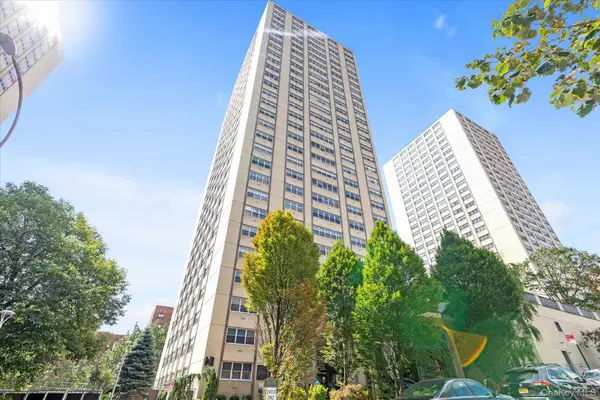 102-30 66th Road #18K, Forest Hills, NY 11375