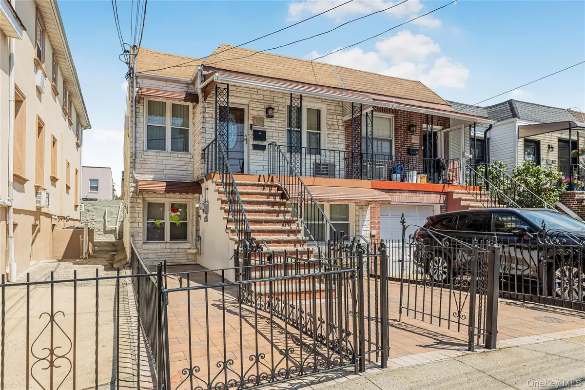 426 Calhoun Avenue, Bronx, NY 10465 - Image #1