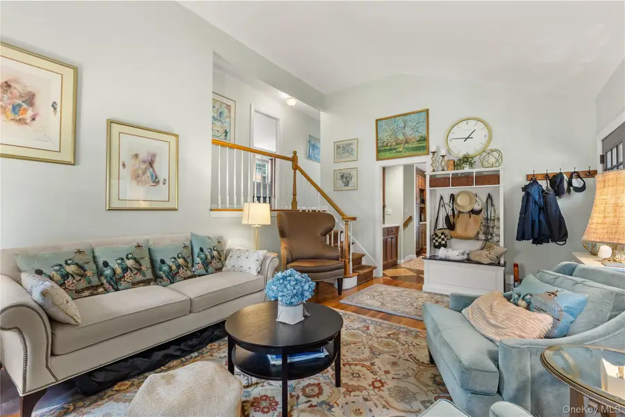 8 Riverside Street, Amityville, NY 11701 - Image #3