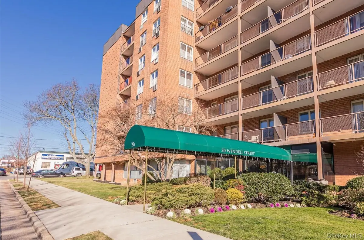 20 Wendell Street #A16, Hempstead, NY 11550 - Image #1