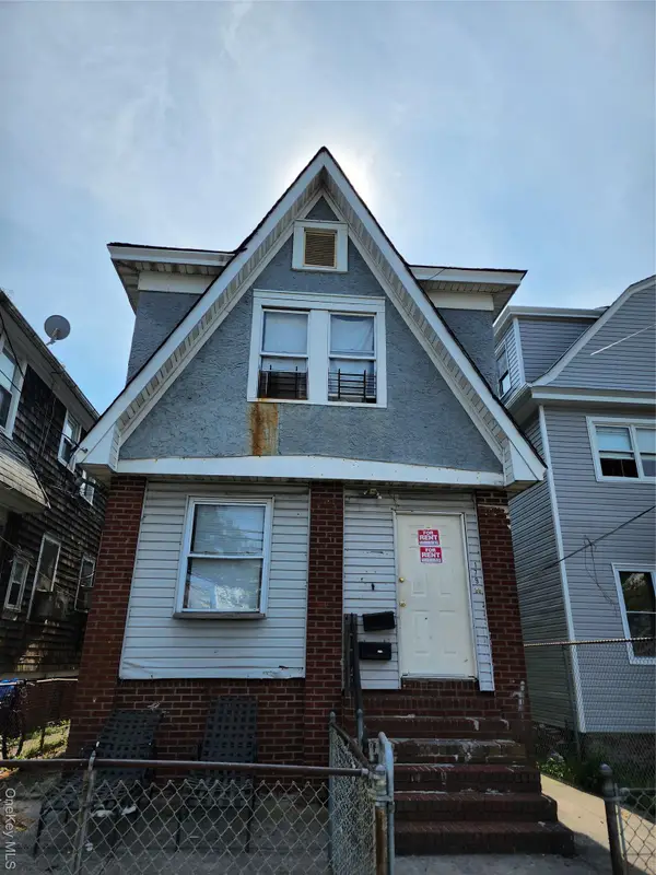 179 Beach 114th Street, Rockaway Park, NY 11694