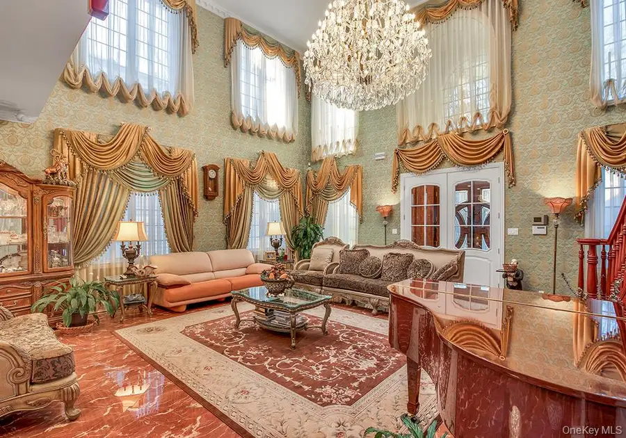 17624 Kildare Road, Jamaica, NY 11432 - Image #2