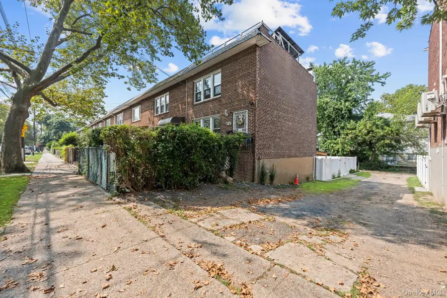 11434 145th Street, Jamaica, NY 11436 - Image #3