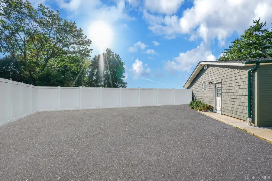 1010 Motor Parkway, Central Islip, NY 11722 - Image #2