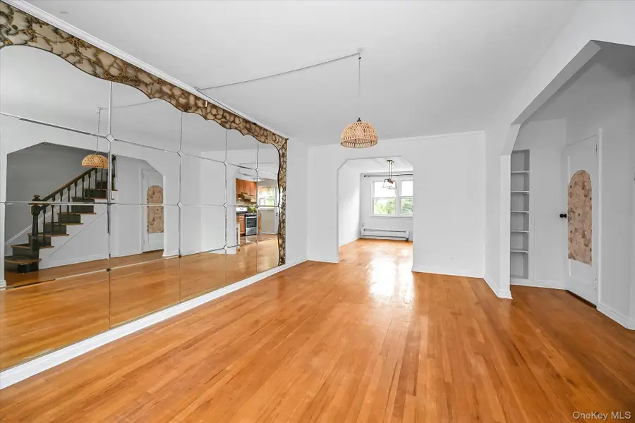 4320 196th Street, Flushing, NY 11358 - Image #2