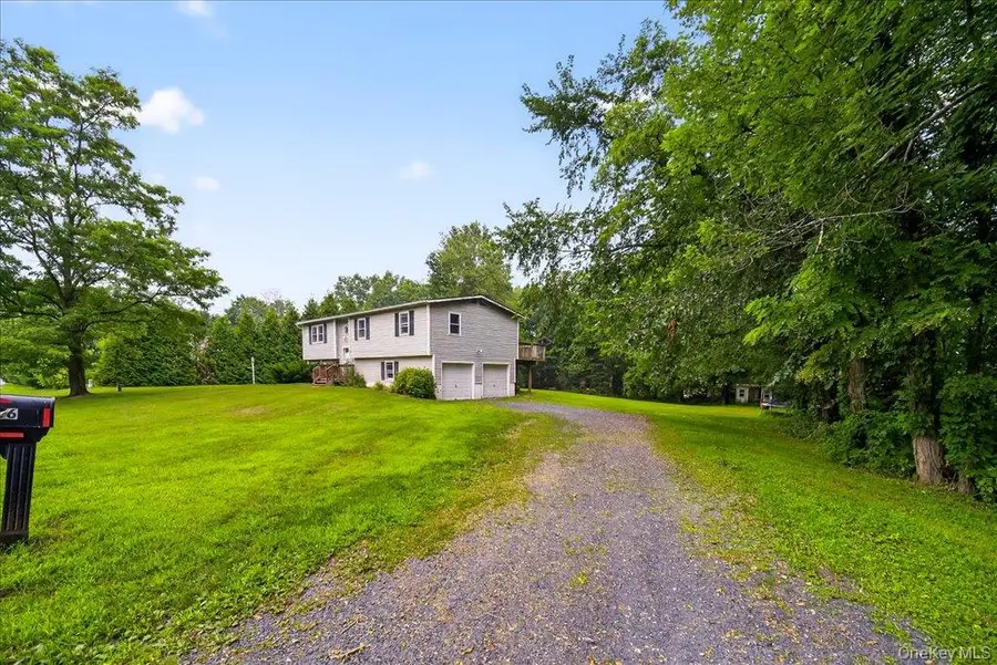 226 Knoth Road, Wallkill, NY 12589 - Image #2