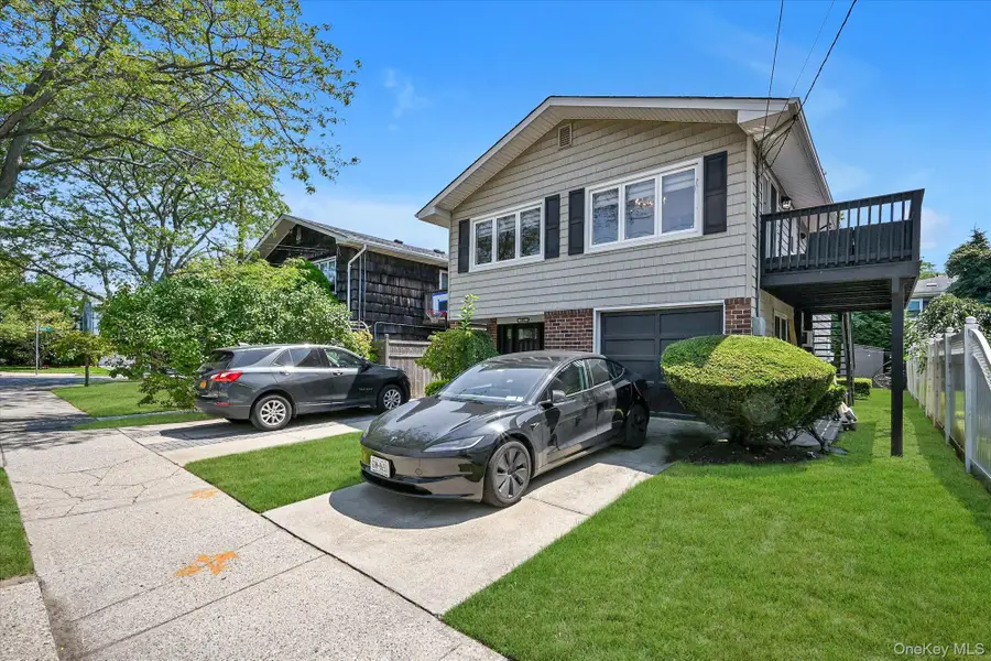 505 Hicksville Road, Far Rockaway, NY 11691 - Image #2