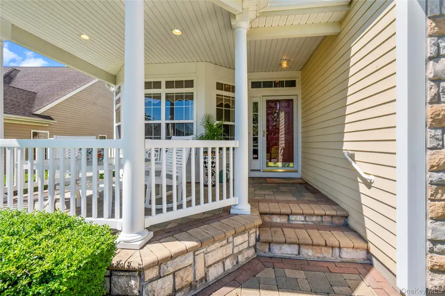 395 Stonecrop Road, Northville, NY 11901 - Image #3