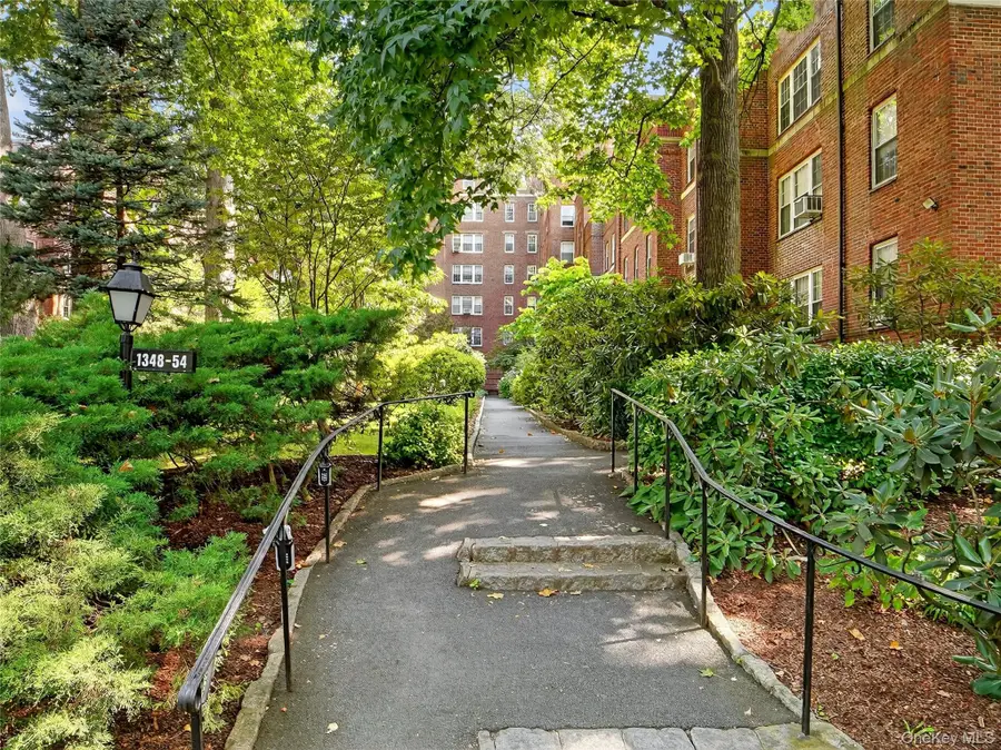 1348 Midland Avenue #5M, Bronxville, NY 10708 - Image #2