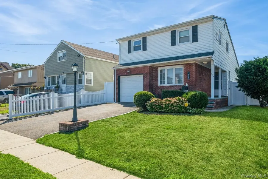 375 W Windsor Parkway, Oceanside, NY 11572 - Image #3