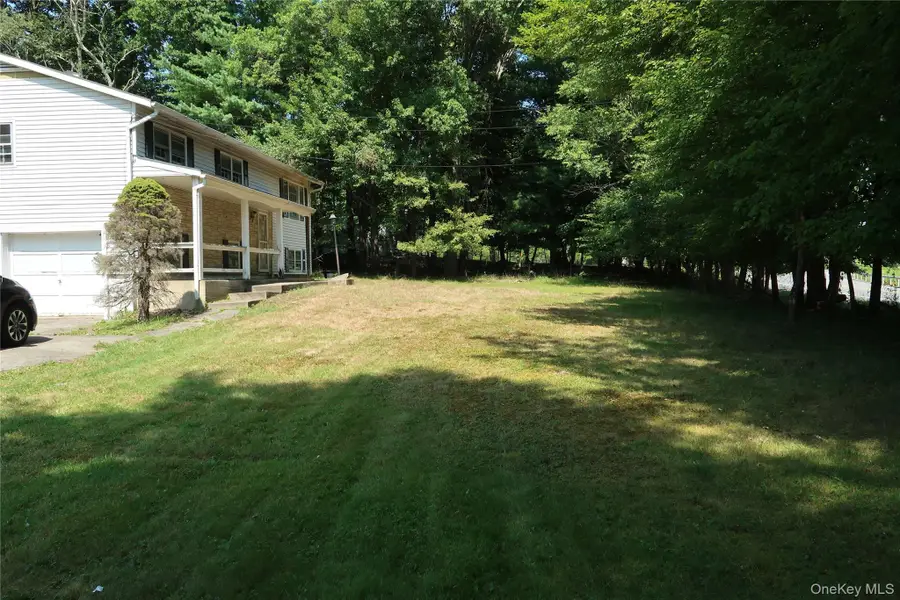 2 Valley View Road, Bloomingburg, NY 12721 - Image #3