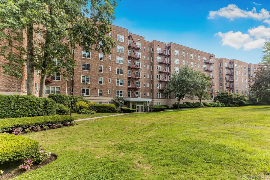 1300 Midland Avenue #C64, Yonkers, NY 10704 - Image #2