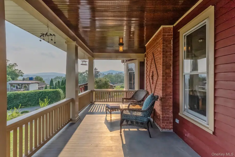 108 Latham Circle, Saugerties, NY 12477 - Image #3