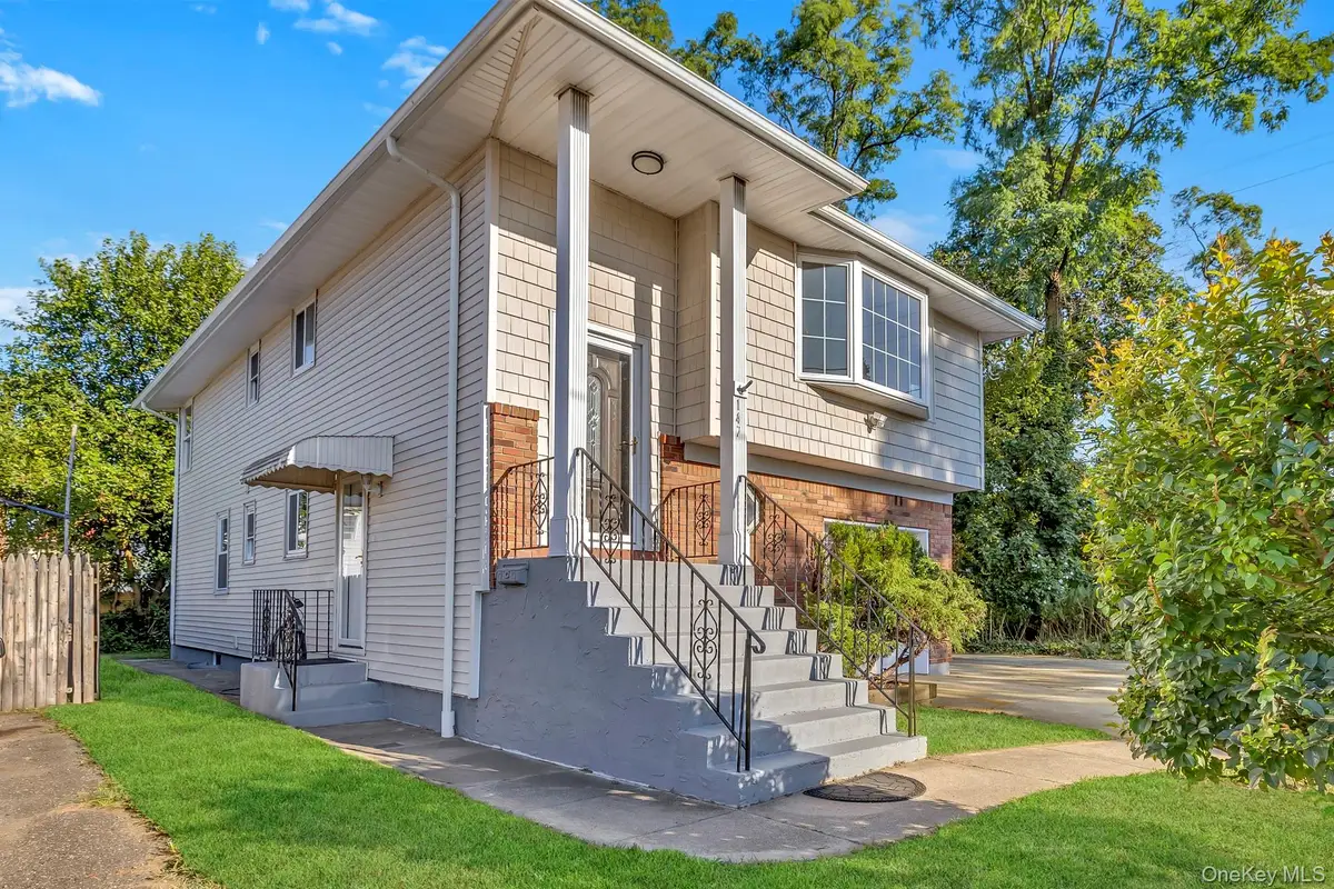 147 S Terrace Place, Valley Stream, NY 11580 - Image #1