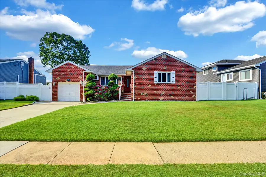 176 N Elm Street, Massapequa, NY 11758 - Image #2