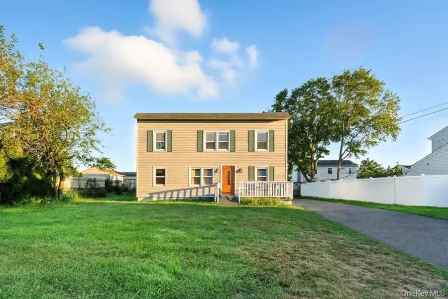 40 White Street, Brentwood, NY 11717 - Image #3