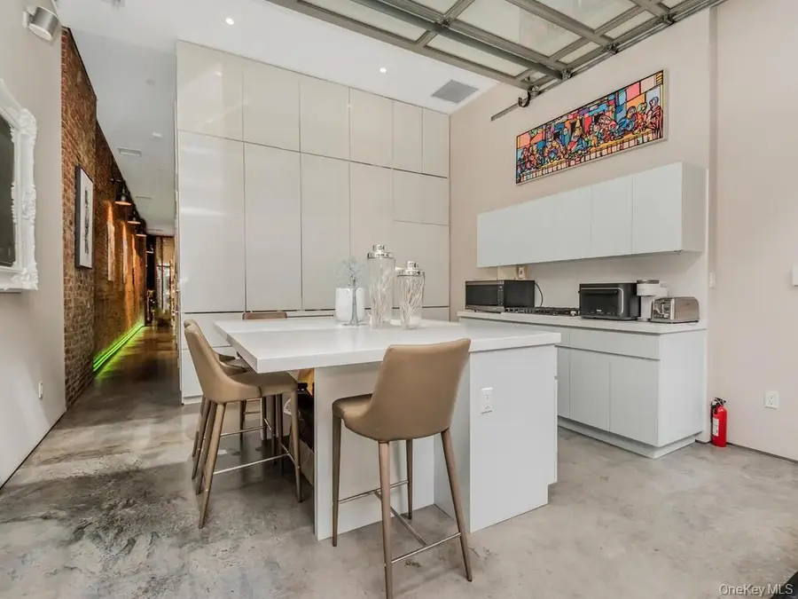 224 E 14th Street #1, Manhattan, NY 10003 - Image #3