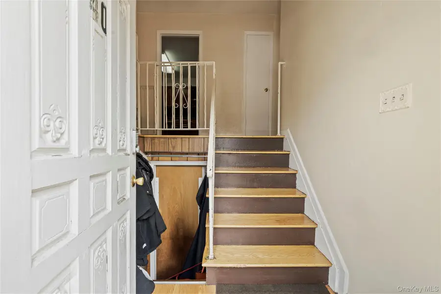 40 Calvert Drive, Monsey, NY 10952 - Image #2